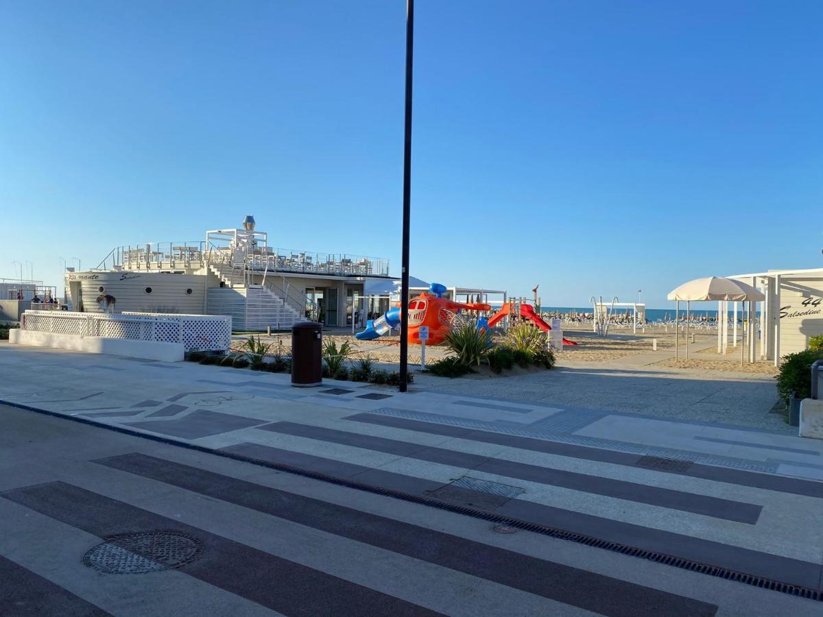 Casa Vicino Al Mare Villa Rimini Buitenkant foto